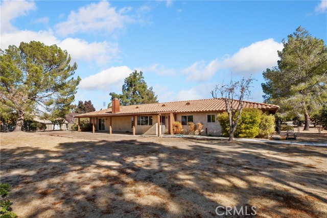 Detail Gallery Image 32 of 38 For 14690 Apple Valley Rd, Apple Valley,  CA 92307 - 3 Beds | 2/1 Baths