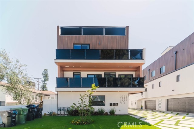 Front Image Thumbnail for CRGD26103516