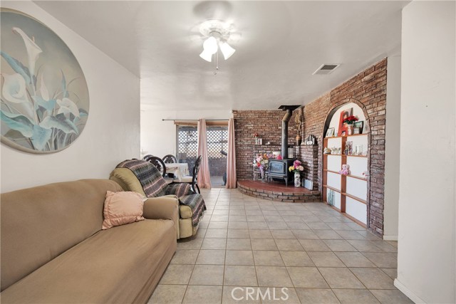 Detail Gallery Image 18 of 35 For 35391 Western Dr, Barstow,  CA 92311 - 3 Beds | 1/1 Baths