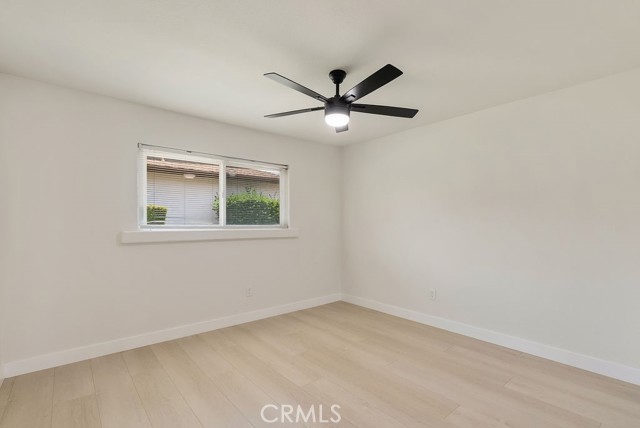 1800 E Heim Avenue, Orange CA: https://media.crmls.org/medias/56eb3f5e-39a8-4761-a86d-04ac3567c394.jpg