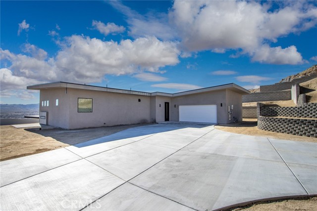 Detail Gallery Image 1 of 39 For 6094 Buena Suerte Rd, Yucca Valley,  CA 92284 - 2 Beds | 2 Baths