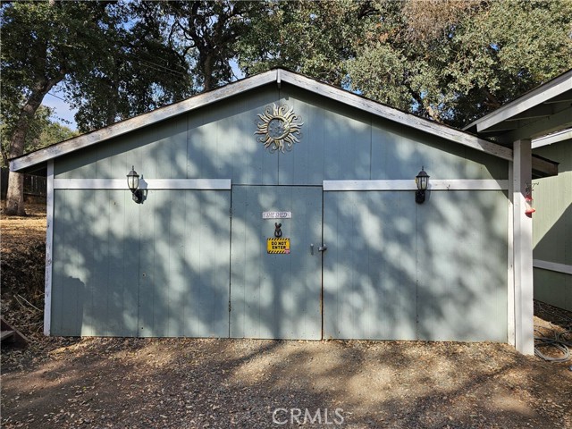 Detail Gallery Image 6 of 49 For 15972 21st Ave, Clearlake,  CA 95422 - 3 Beds | 2 Baths