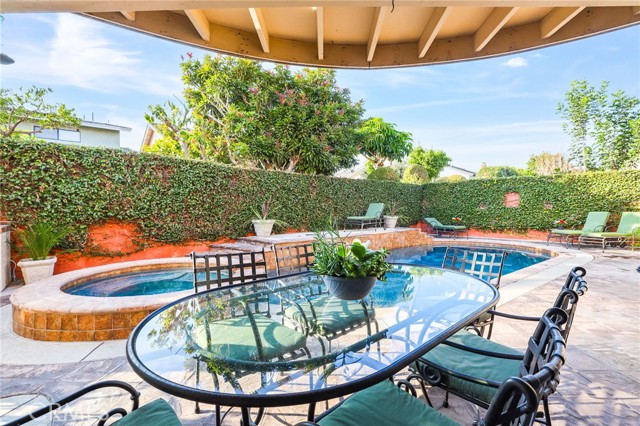 10351 Lassen Street, Los Alamitos CA: https://media.crmls.org/medias/56eeeb8f-1be4-4467-ac9c-6596ba68df57.jpg