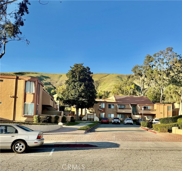 Detail Gallery Image 4 of 15 For 1440 W Edgehill #8,  San Bernardino,  CA 92405 - 2 Beds | 1 Baths