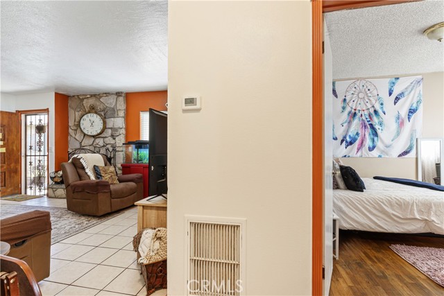 Detail Gallery Image 22 of 39 For 981 W Oliver St, San Pedro,  CA 90731 - 6 Beds | 3 Baths