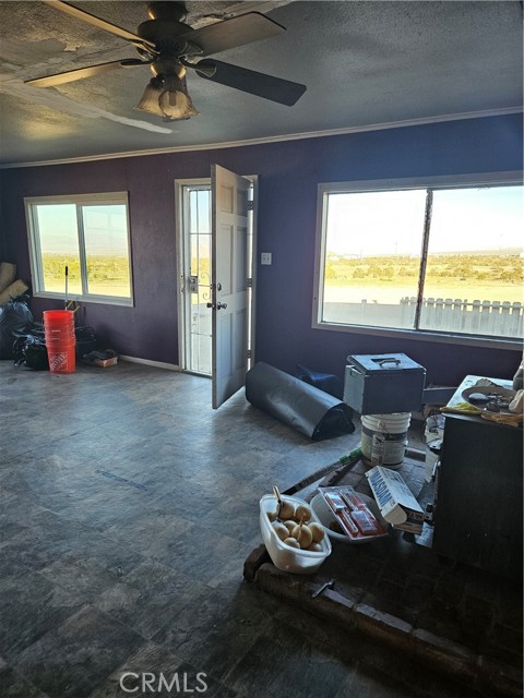 2352 S Jacks Ranch Drive, Ridgecrest CA: https://media.crmls.org/medias/56f1fe94-257e-46fc-b9bd-d0de59315b6b.jpg