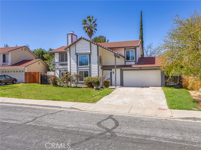 Detail Gallery Image 2 of 38 For 37707 Dixie Dr, Palmdale,  CA 93550 - 3 Beds | 2 Baths