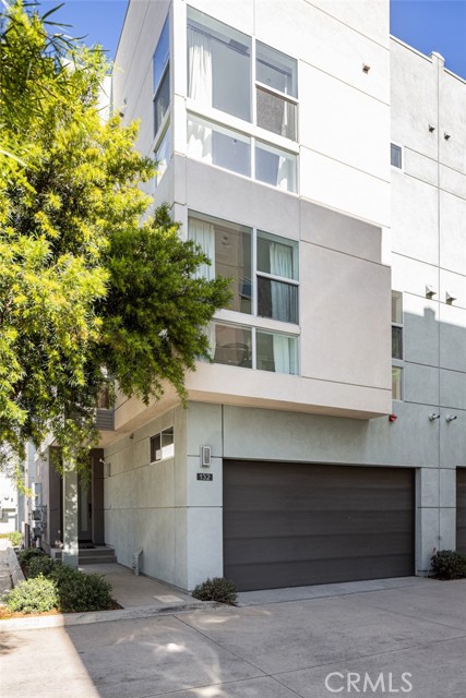 Detail Gallery Image 38 of 49 For 132 Mercer Way, Costa Mesa,  CA 92627 - 3 Beds | 3/1 Baths