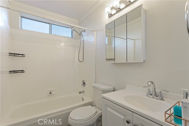 Detail Gallery Image 16 of 32 For 31849 Corte Priego, Temecula,  CA 92592 - 3 Beds | 2/1 Baths