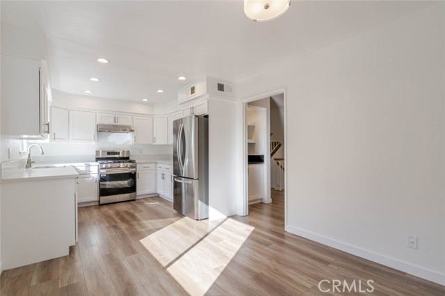 Detail Gallery Image 10 of 29 For 9000 Vanalden Ave #175,  Northridge,  CA 91324 - 2 Beds | 3 Baths