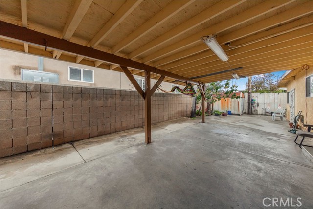 Detail Gallery Image 22 of 26 For 520 W Cressey St, Compton,  CA 90222 - 4 Beds | 2 Baths