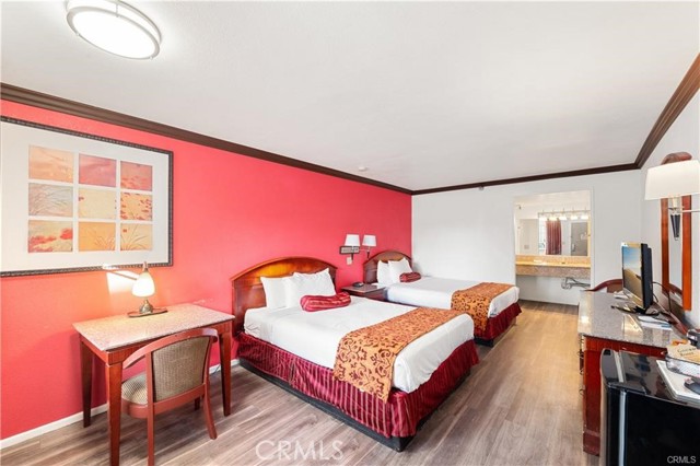 Image 12 of 43 For 2156 Colorado Boulevard