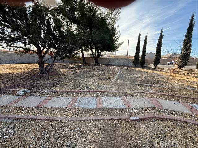 Detail Gallery Image 38 of 41 For 7309 Century Ave, Hesperia,  CA 92345 - 3 Beds | 2 Baths