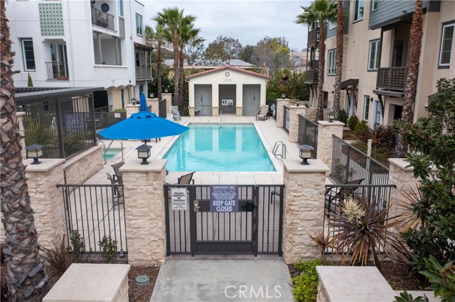 Detail Gallery Image 9 of 17 For 325 Doheny Way, Dana Point,  CA 92629 - 3 Beds | 2 Baths