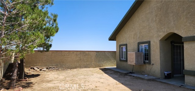 Detail Gallery Image 8 of 45 For 7349 Dogwood Ave, California City,  CA 93505 - 3 Beds | 2 Baths