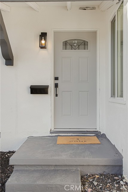 Detail Gallery Image 3 of 14 For 903 E Nordby St, Carson,  CA 90746 - 3 Beds | 2 Baths
