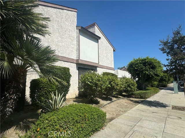 2225 Santa Fe Ave #12, Long Beach, CA 90810