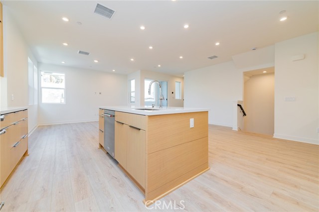 Detail Gallery Image 25 of 44 For 2647 Everly Dr, San Diego,  CA 92108 - 3 Beds | 2/1 Baths