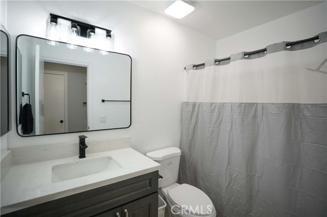 Detail Gallery Image 25 of 33 For 25403 Las Palomas Dr, Moreno Valley,  CA 92557 - 3 Beds | 2 Baths