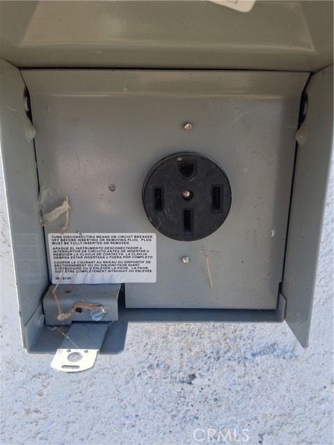 Detail Gallery Image 13 of 14 For 32322 Richard, Lucerne Valley,  CA 92356 - 4 Beds | 2 Baths