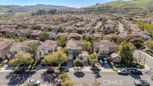 Image 66 of 75 For 30 Vivido St