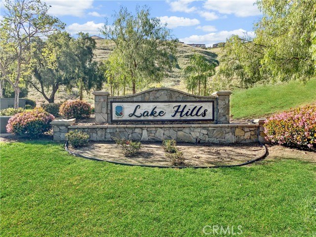 16462 Sun Summit Drive, Riverside CA: https://media.crmls.org/medias/56fb0d49-4a0b-4c96-b11c-9cc6890651fa.jpg