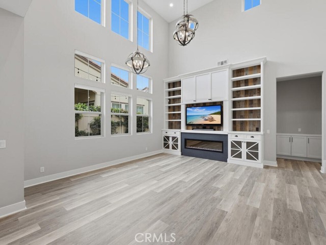 Detail Gallery Image 11 of 75 For 10866 Rojo Ct, Cypress,  CA 90720 - 3 Beds | 3/1 Baths