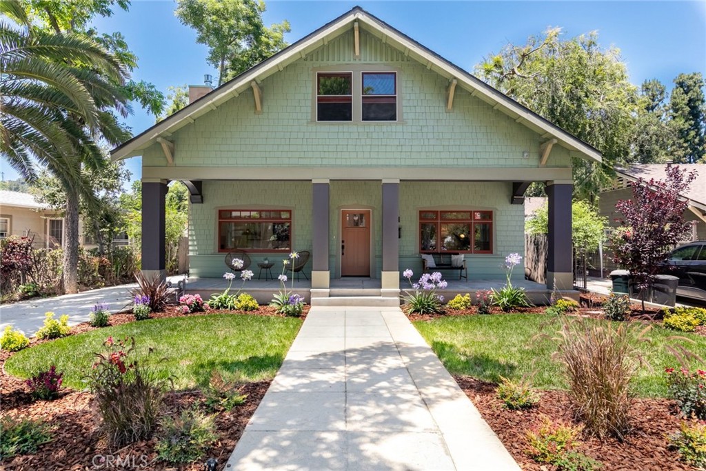 1023 Adelaine Avenue