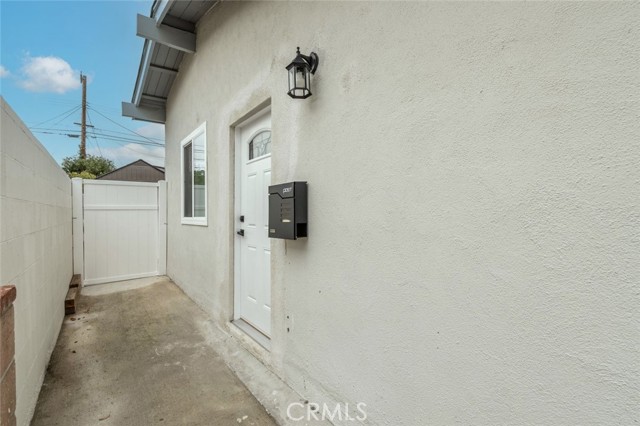 Detail Gallery Image 4 of 27 For 9649 Oso Ave, Chatsworth,  CA 91311 - 1 Beds | 1 Baths