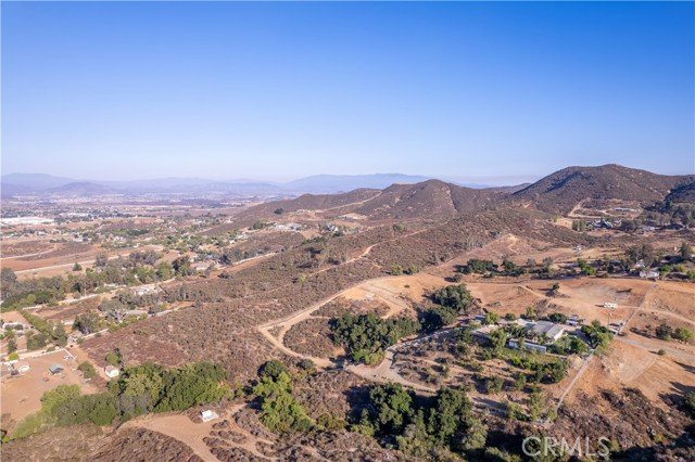 31355 Wild Lilac, Menifee CA: https://media.crmls.org/medias/56fca5b8-9005-44e0-98a3-02f7c8f99409.jpg