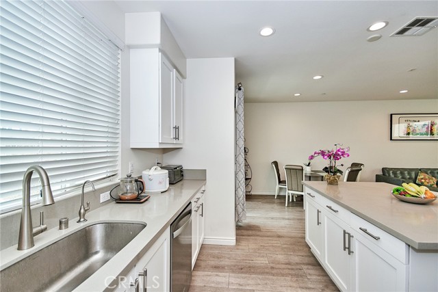 Detail Gallery Image 21 of 38 For 3383 Lynd Ave, Arcadia,  CA 91006 - 2 Beds | 2/1 Baths