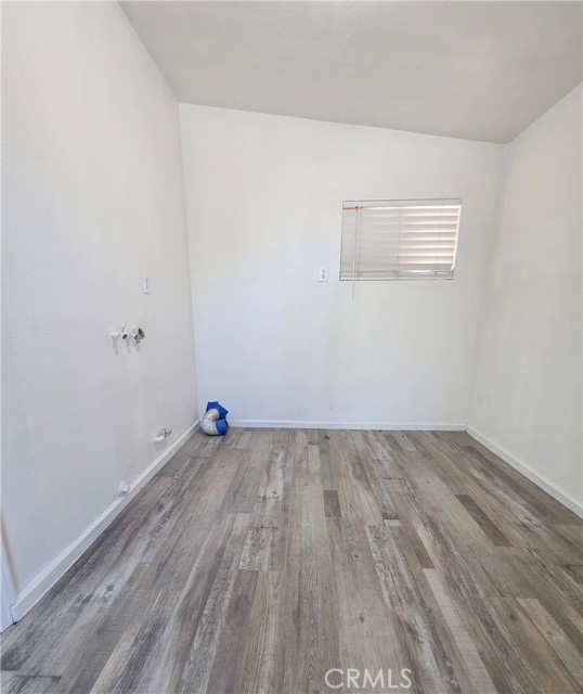 Detail Gallery Image 11 of 15 For 16705 C St, Victorville,  CA 92395 - 2 Beds | 1 Baths