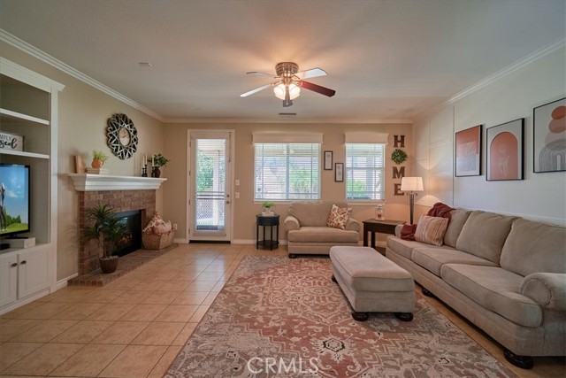 Detail Gallery Image 21 of 54 For 14508 Meadowbrook Ln, Corona,  CA 92880 - 4 Beds | 2/1 Baths