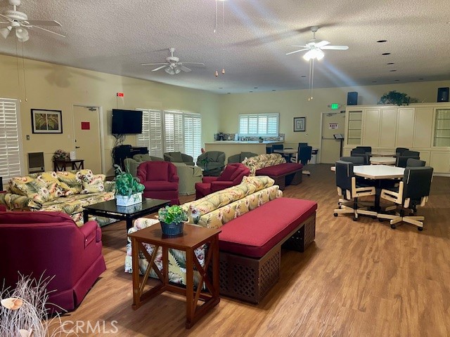 23061 Nadine Circle, Torrance CA: https://media.crmls.org/medias/56fea23a-f9dc-4d4e-b5e0-a8f3b34b33bf.jpg