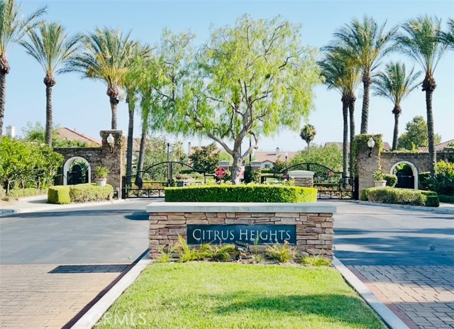 15767 Buck Point Lane, Fontana CA: https://media.crmls.org/medias/56ff0d62-3c2e-4d0c-a7b1-344365d2f4c8.jpg