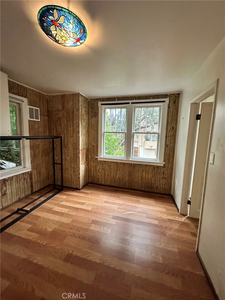 MLS #SB25263089 image #12