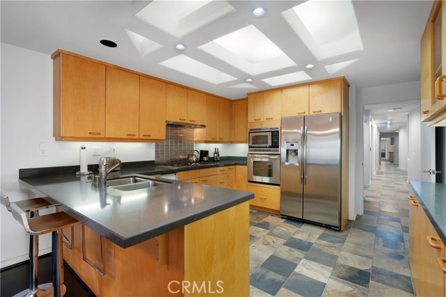 12841 Bloomfield Street, Studio City CA: https://media.crmls.org/medias/570052fd-9037-4b0f-8b23-356fd5b4684c.jpg