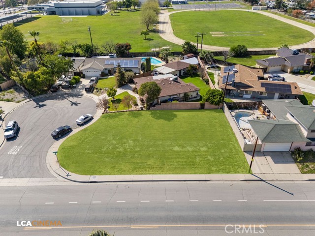 Detail Gallery Image 4 of 6 For 3900 Rickey Way, Bakersfield,  CA 93309 - – Beds | – Baths