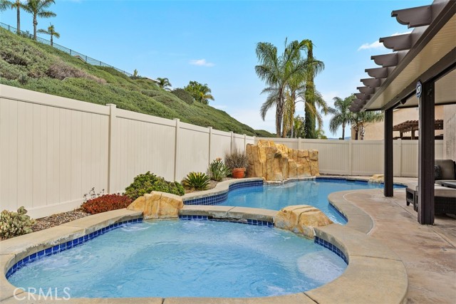 Detail Gallery Image 25 of 34 For 33450 Corte Figueroa, Temecula,  CA 92592 - 5 Beds | 2/1 Baths