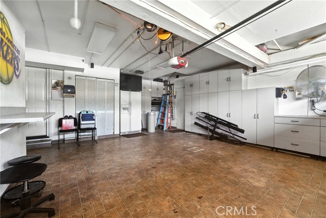 3581 Hillsdale Ranch Road, Chino Hills CA: https://media.crmls.org/medias/57023c8d-cb36-4ed6-94b8-fba369267b55.jpg