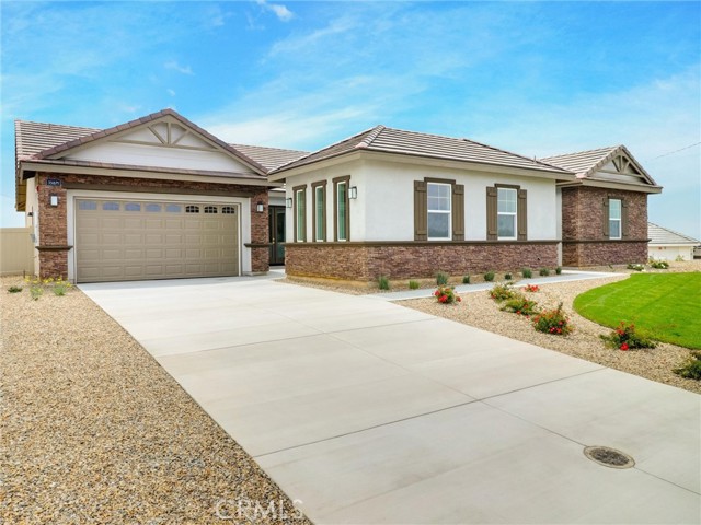 Detail Gallery Image 1 of 17 For 35889 Wildwood Crest Dr, Yucaipa,  CA 92399 - 4 Beds | 3 Baths