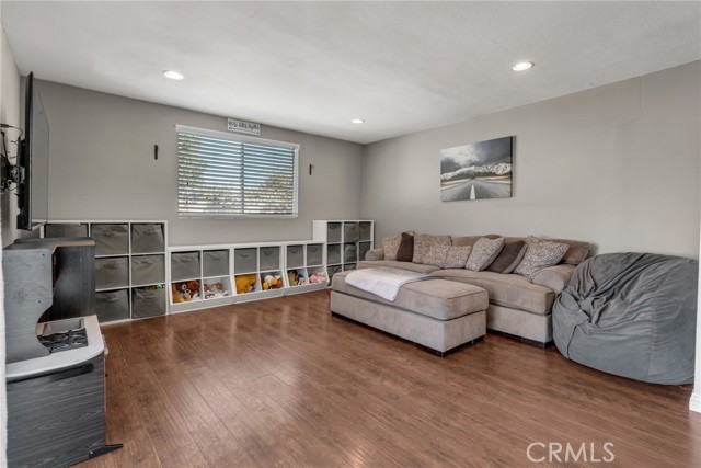 Detail Gallery Image 22 of 53 For 15309 Jenkins Dr, Whittier,  CA 90604 - 4 Beds | 2 Baths