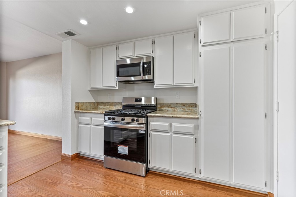 MLS #SR25252567 image #8