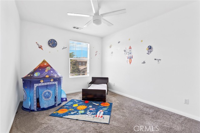 706 Leather Oak Lane, Pomona CA: https://media.crmls.org/medias/57038a71-e05b-4745-9d53-78bd932fb070.jpg