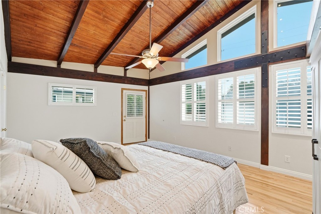 MLS #SR25262733 image #14