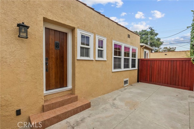 Detail Gallery Image 46 of 46 For 2928 11th, Los Angeles,  CA 90018 - 3 Beds | 2 Baths