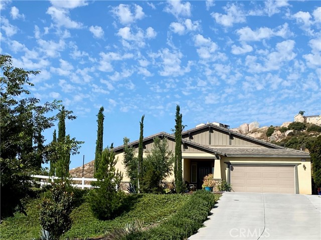 MLS# OC23143341
