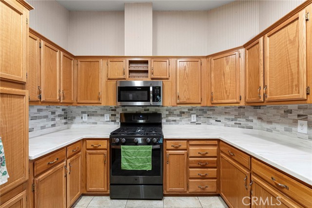 Detail Gallery Image 16 of 43 For 2050 Springfield Dr #323,  Chico,  CA 95928 - 2 Beds | 2 Baths