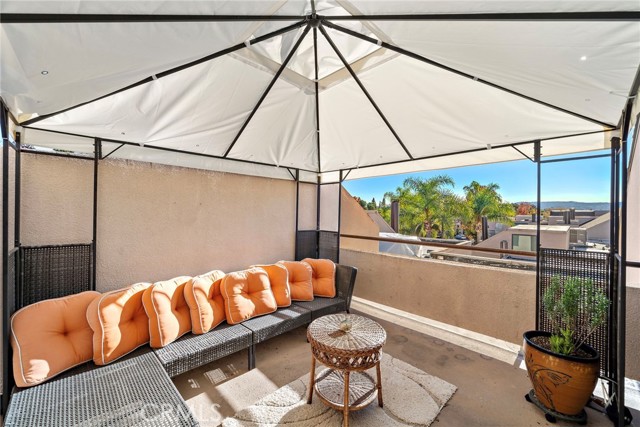 25761 Le Parc, Lake Forest CA: https://media.crmls.org/medias/57086567-571c-44ce-a357-c89d33cd6fa7.jpg