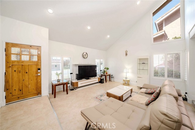 Detail Gallery Image 21 of 38 For 1020 Bonnie Ann Ct, La Habra,  CA 90631 - 4 Beds | 2/1 Baths